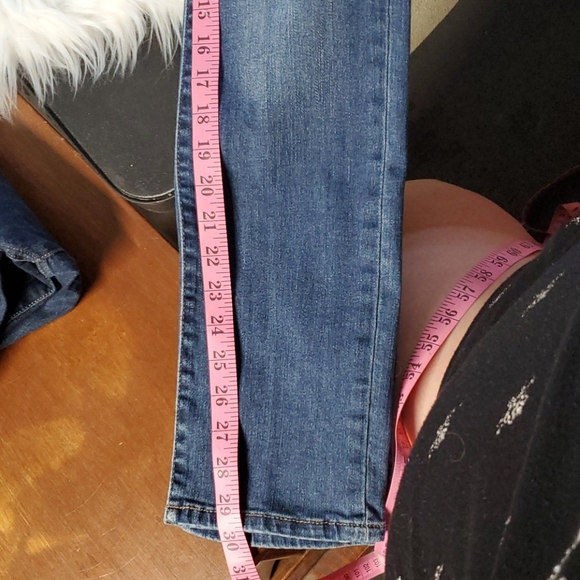 Rock and republic jeans - Picture 3 of 8